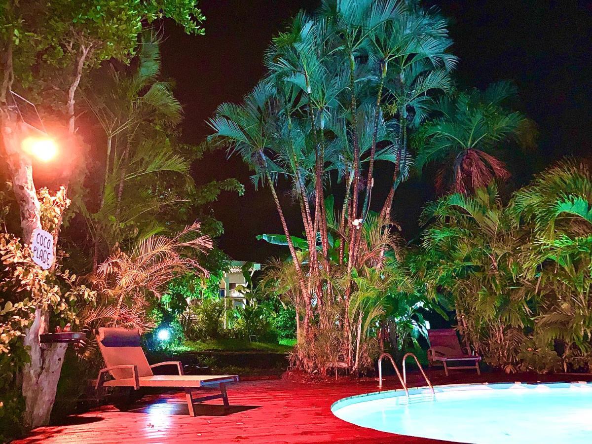 Lodge Pamplemousse Avec Piscine Privative , Dans Parc Calme A 500 M Plage Ле Карбе Екстериор снимка