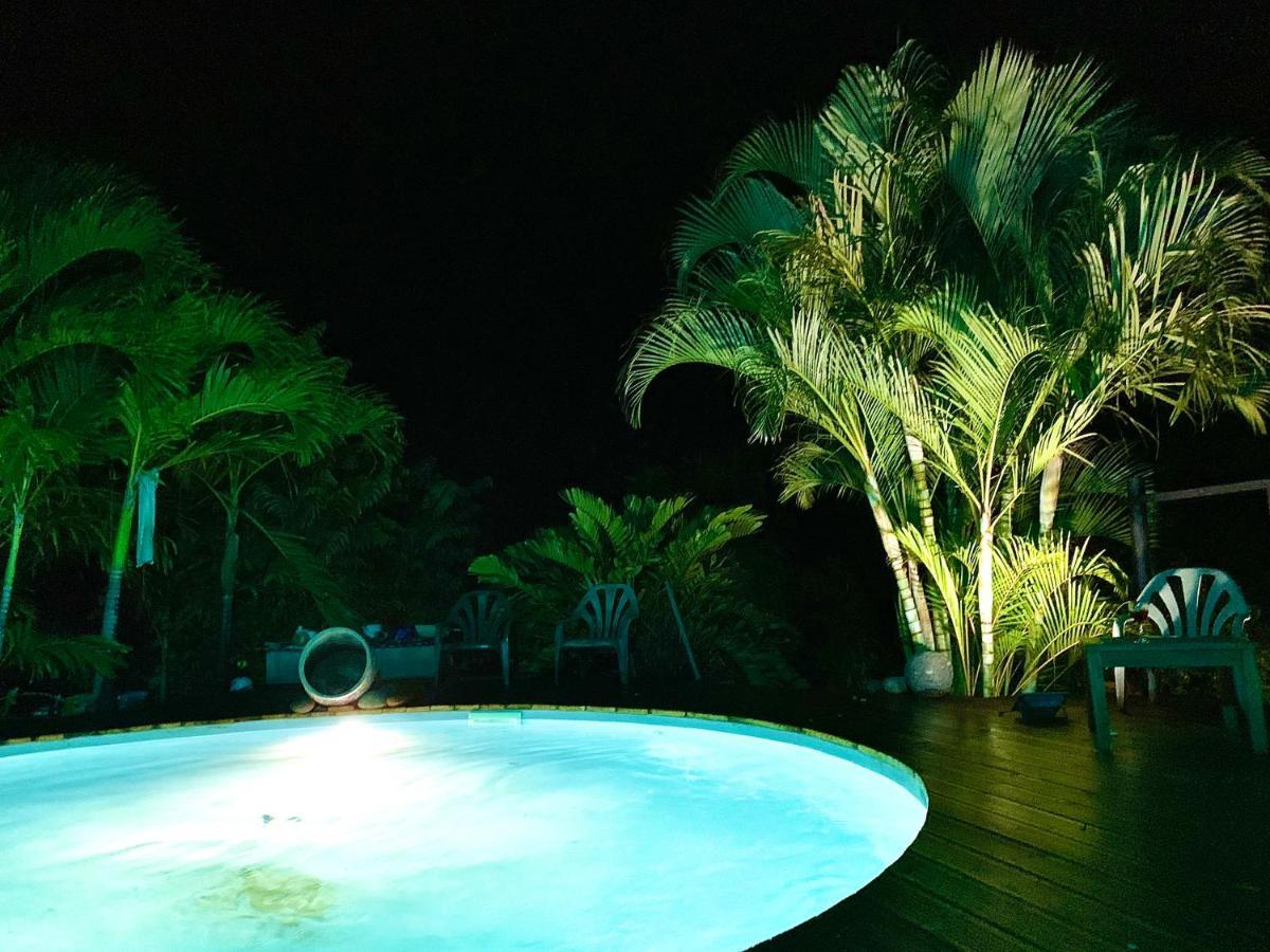 Lodge Pamplemousse Avec Piscine Privative , Dans Parc Calme A 500 M Plage Ле Карбе Екстериор снимка